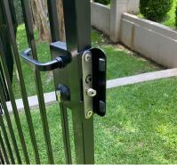 Gatemaster adjustable strike and gate stop 5